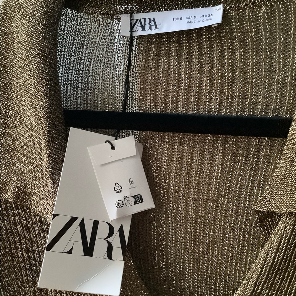 Zara Gold Ribbed Blouse - Picture 6 of 10